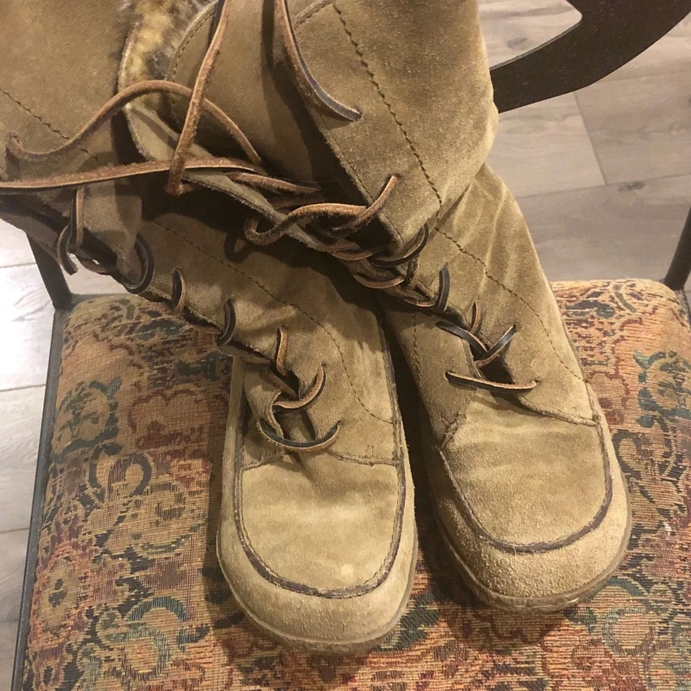 Sam Edelman Olive Suede Lace-Up Moc Toe Boots - Picture 1 of 6